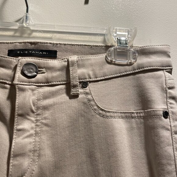 Elie Tahari Jeans size 8 light cream color - Picture 4 of 5